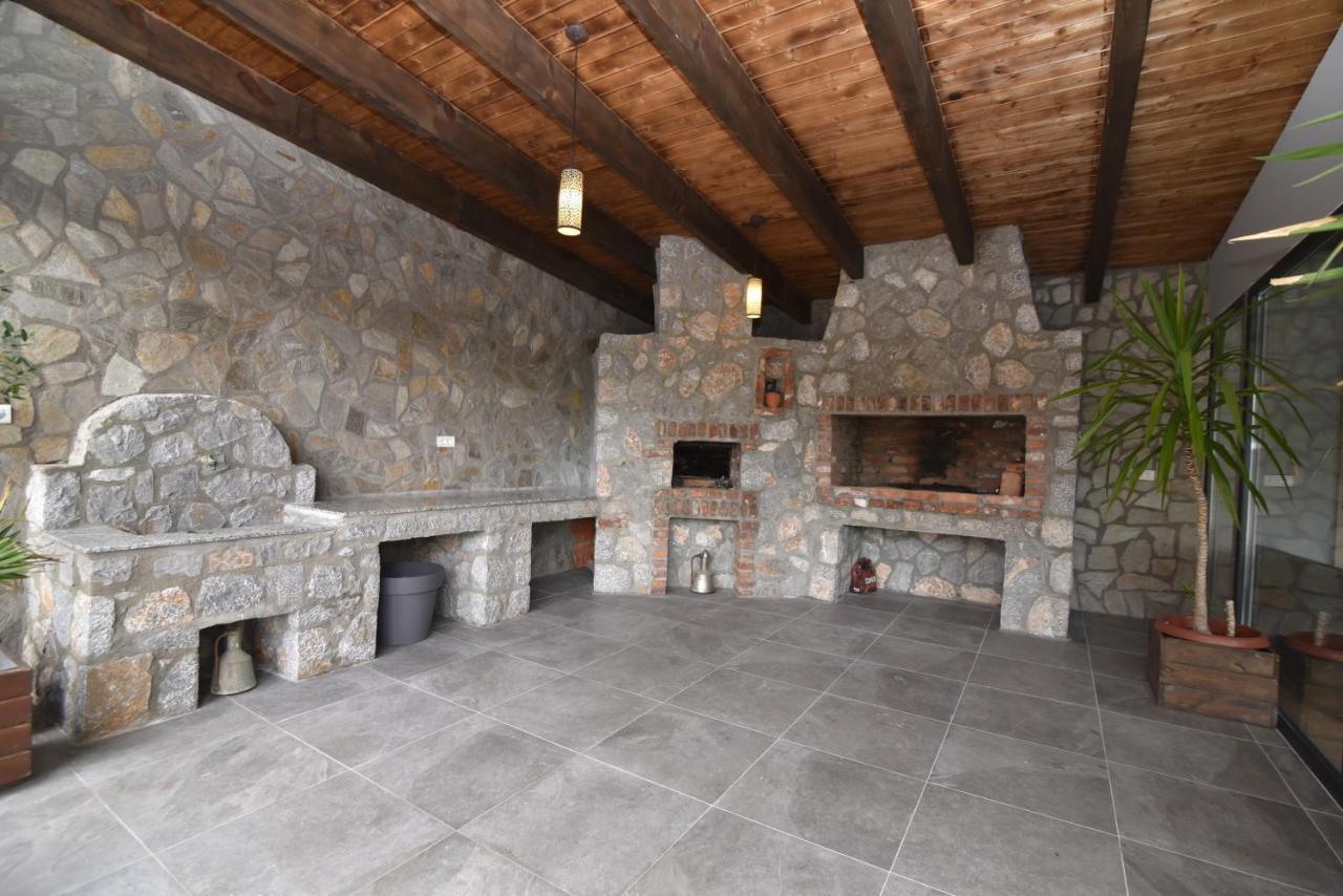 Villa Mystic Ohrid Bagian luar foto